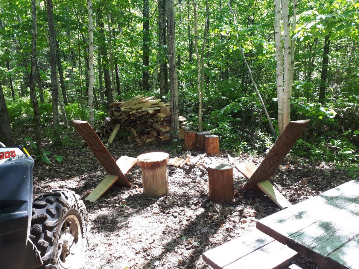 Hébergement de la Montagne St-Roch Saint Roch de Mekinac Esterno foto