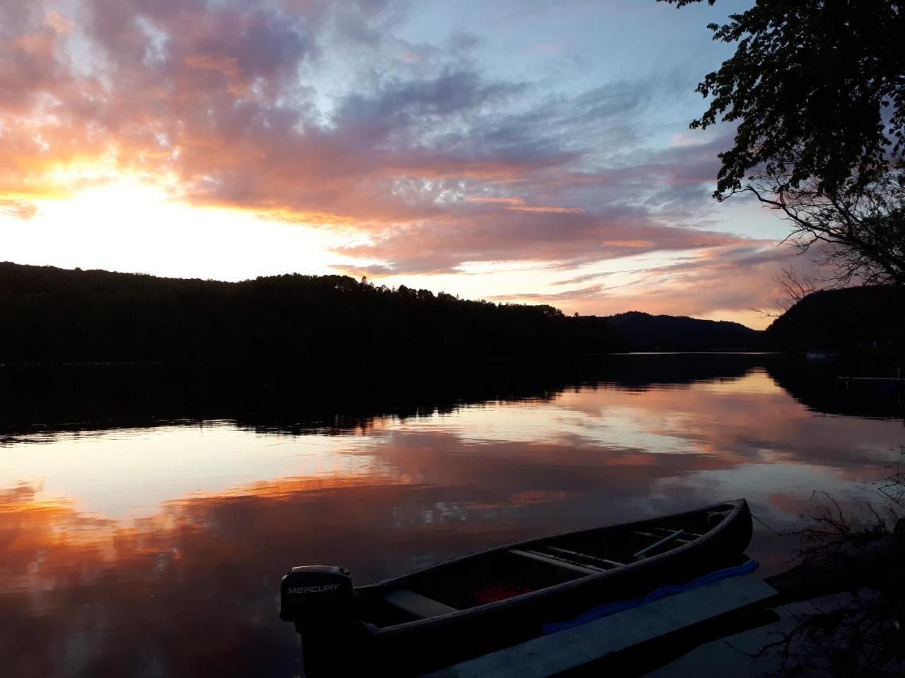 Hébergement de la Montagne St-Roch Saint Roch de Mekinac Esterno foto