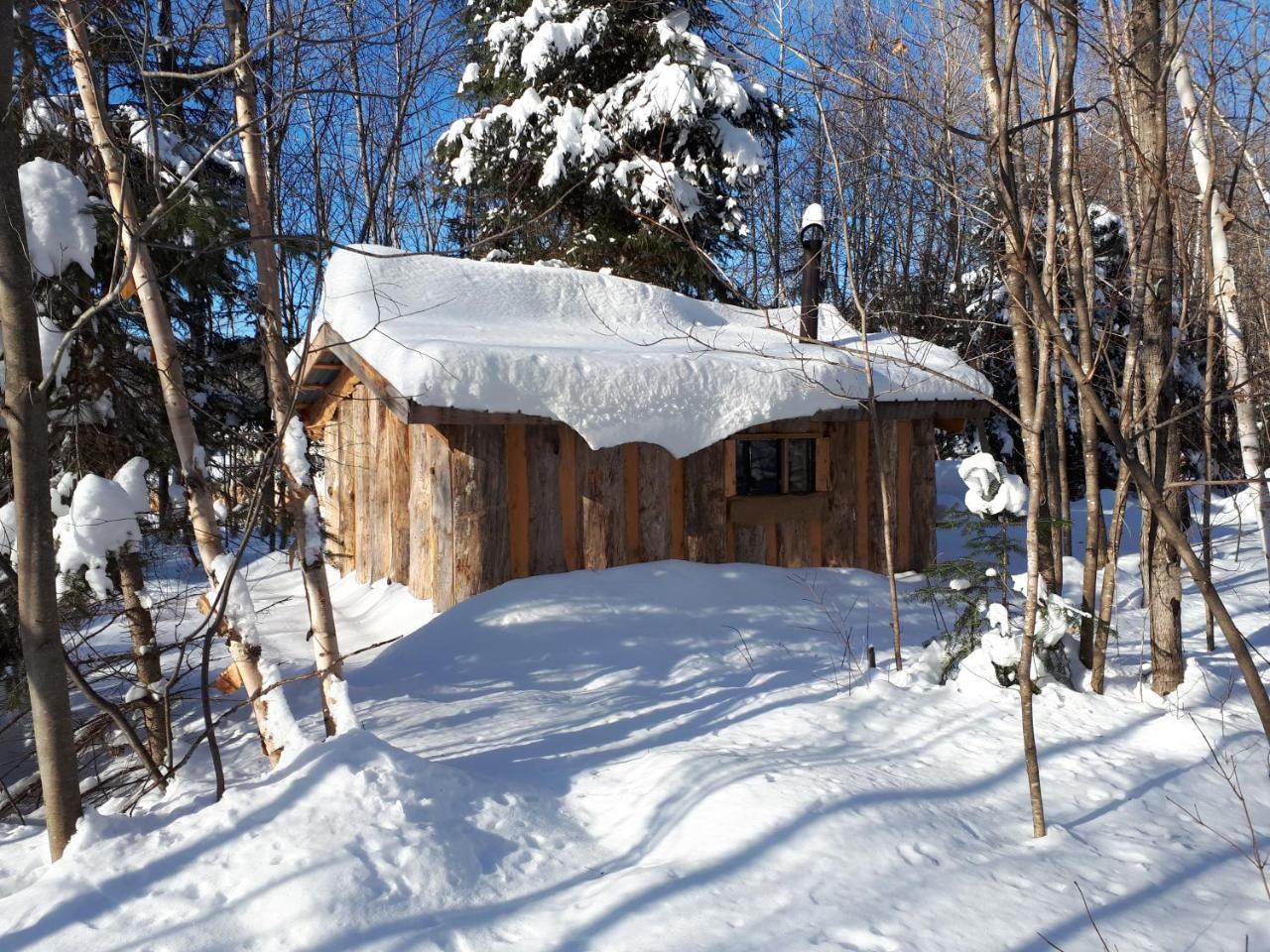 Hébergement de la Montagne St-Roch Saint Roch de Mekinac Esterno foto