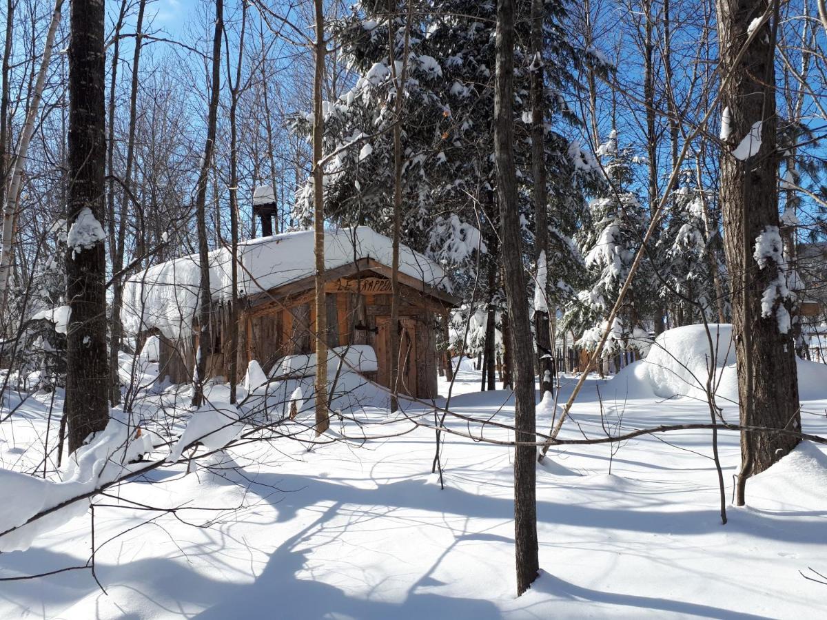 Hébergement de la Montagne St-Roch Saint Roch de Mekinac Esterno foto